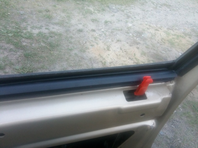 Установка стеклоподъемников "ФОРВАРД" в передние двери Chevrolet NIVA. Рис. 8