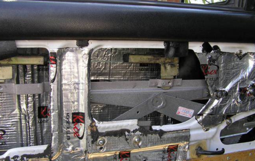 По дороге с ветерком на ВАЗ 2107: устройство, ремонт и установка стеклоподъёмников